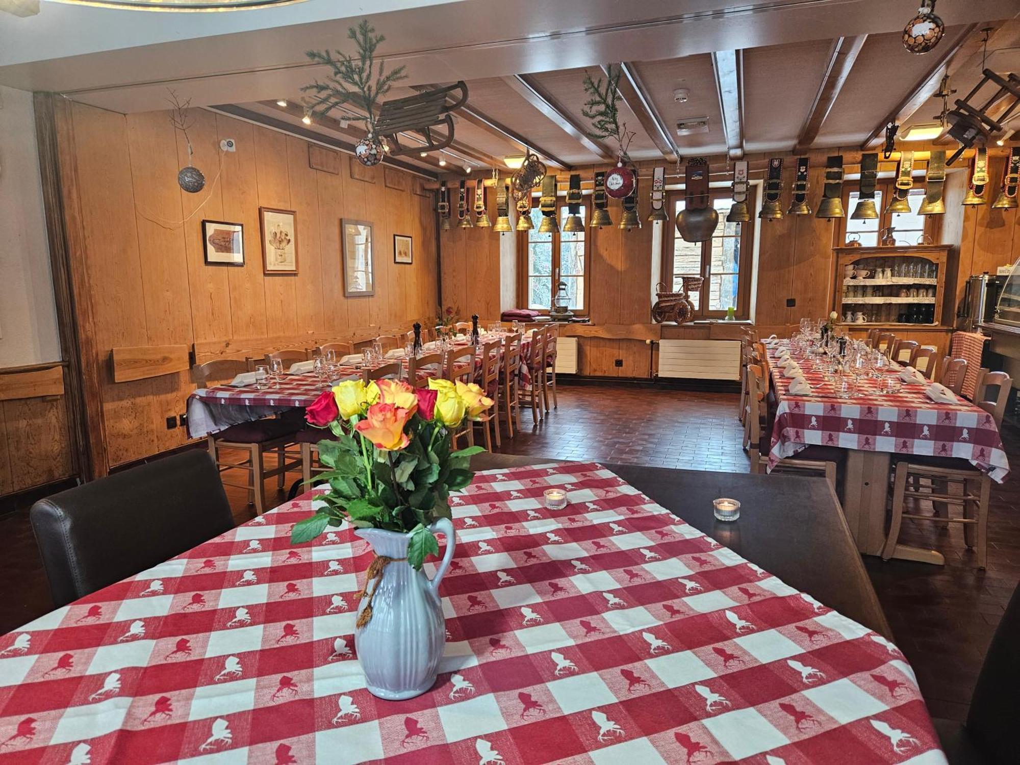 Hotel Restaurant Du Marchairuz لو براسوس المظهر الخارجي الصورة